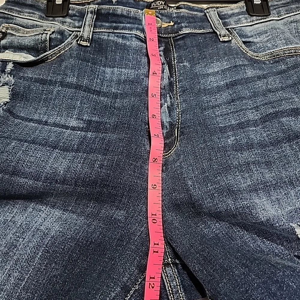 Judy Blue Women's Jeans Boyfriend Fit, Distressed, Mid-Rise, Denim Sz 13/31 B2